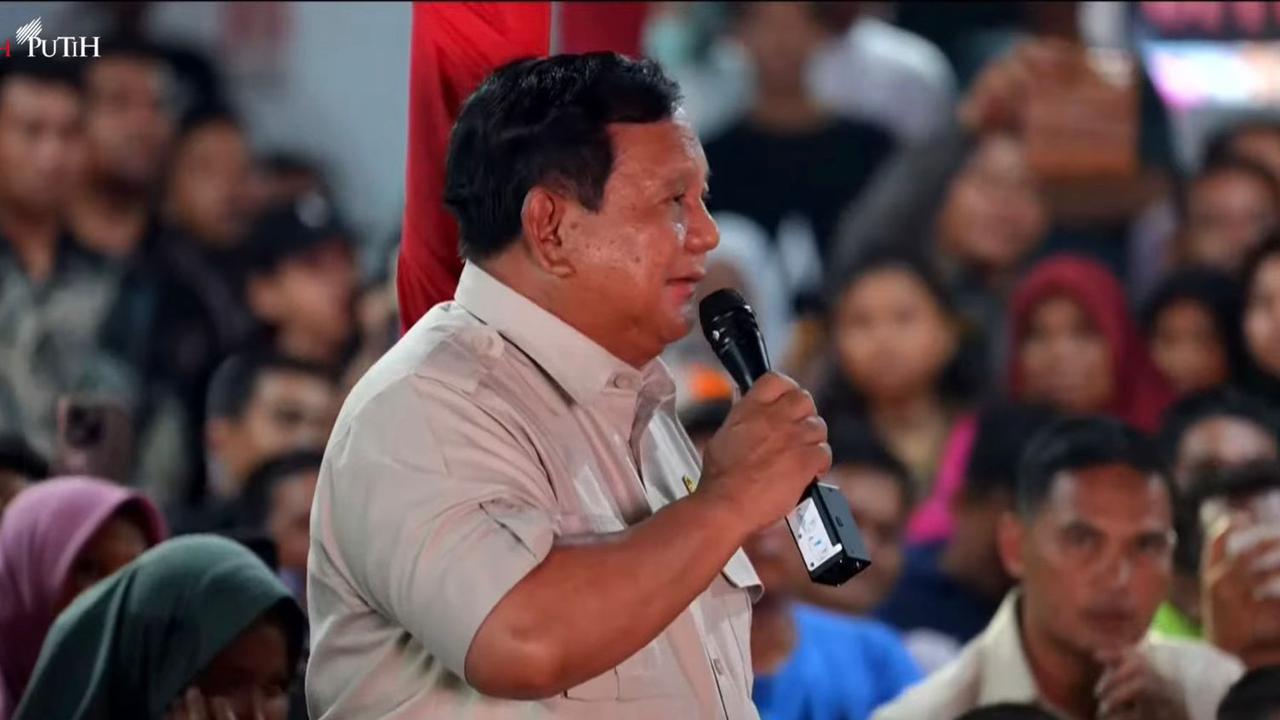 040383700_1767204753-Prabowo_di_Tapanuli_Selatan