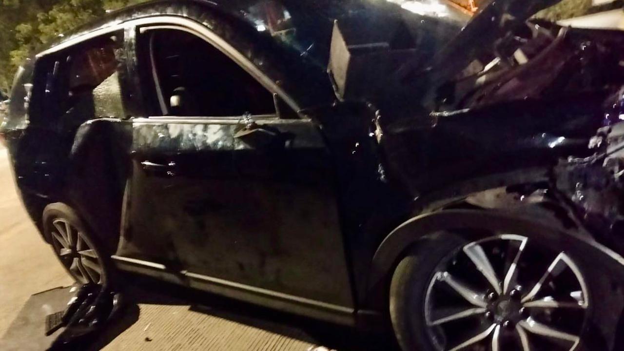 093659000_1767327213-mobil_mazda